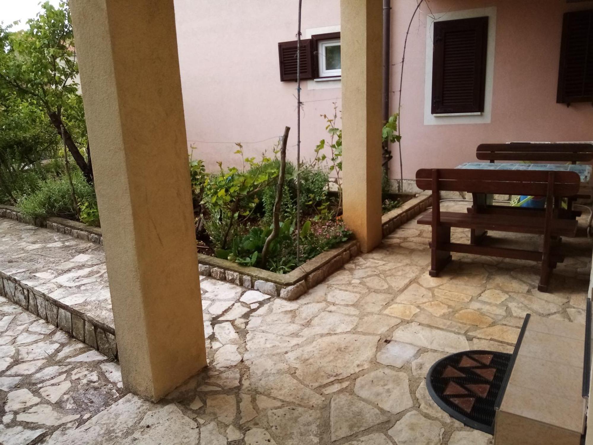 Apartmani Vitkovic II Cres Exterior foto